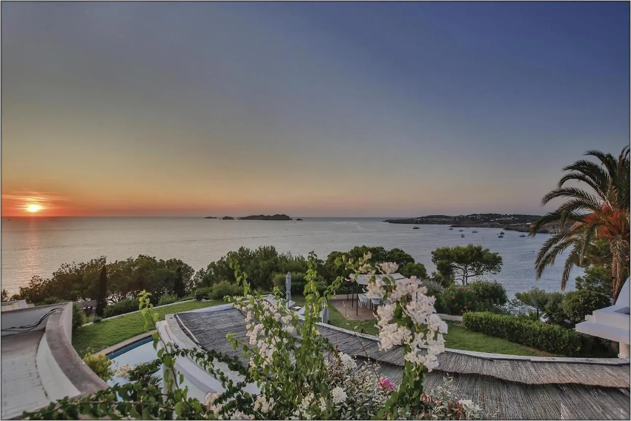 Cliff-Top Villa Can Icarus: Beachfront Ibiza Retreat Sant Josep de sa Talaia 0*,  Spain