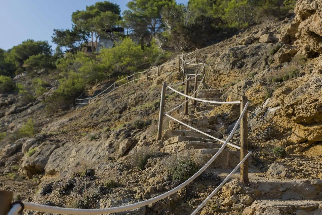 Cliff-Top Villa Can Icarus: Beachfront Ibiza Retreat Sant Josep de sa Talaia